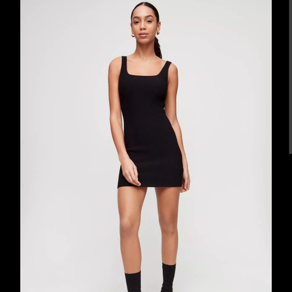 NWOT ARITZIA Babaton  "Mattia" Knit Bodycon Red Dress. Size: XS. - Picture 5 of 5